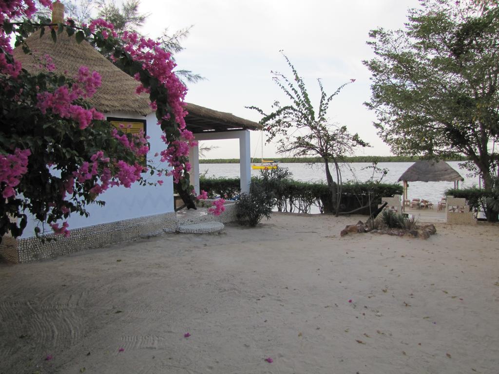 Bazouk Du Saloum Ecolodge Mar Lodj Room photo